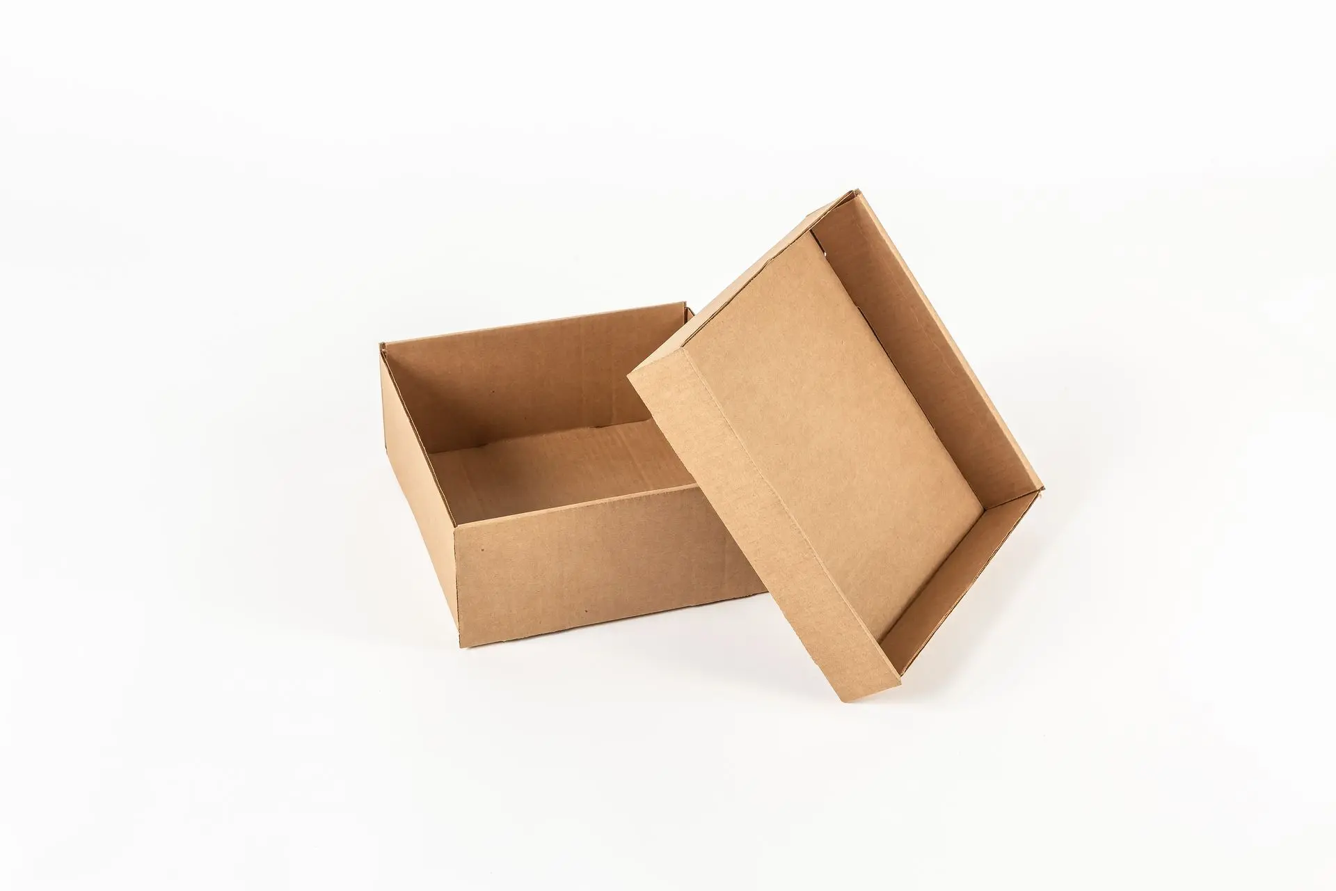 CAJA_TIPO JUAN DE ZALAZAR_FONDO_ 26X25X10 CM_MARRON